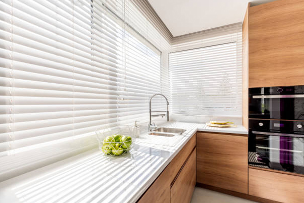 venetian-blinds-h1